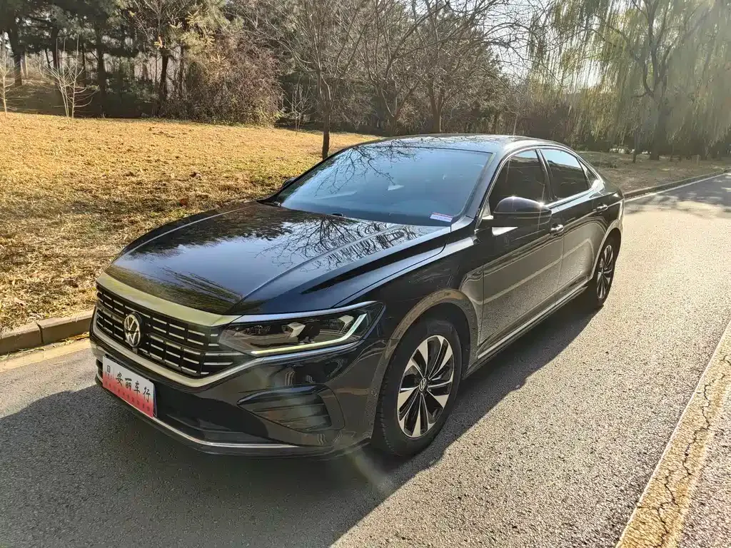 Volkswagen Passat 2022 из CN, фото 1