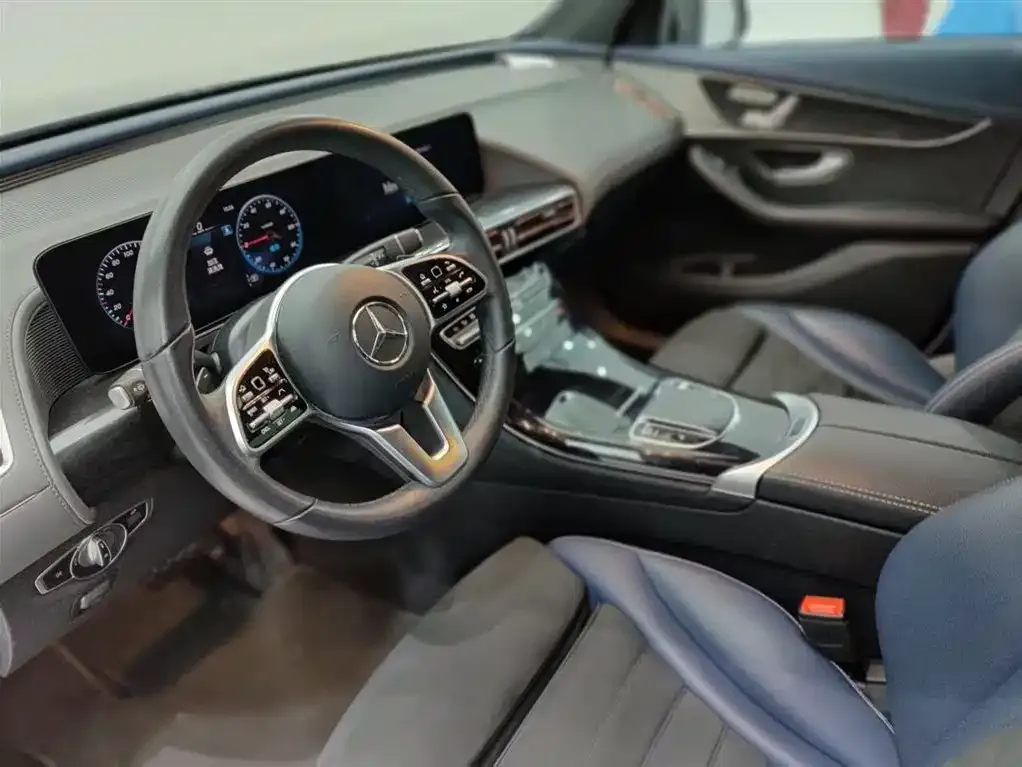 Mercedes-Benz EQC 2023 из CN, фото 7