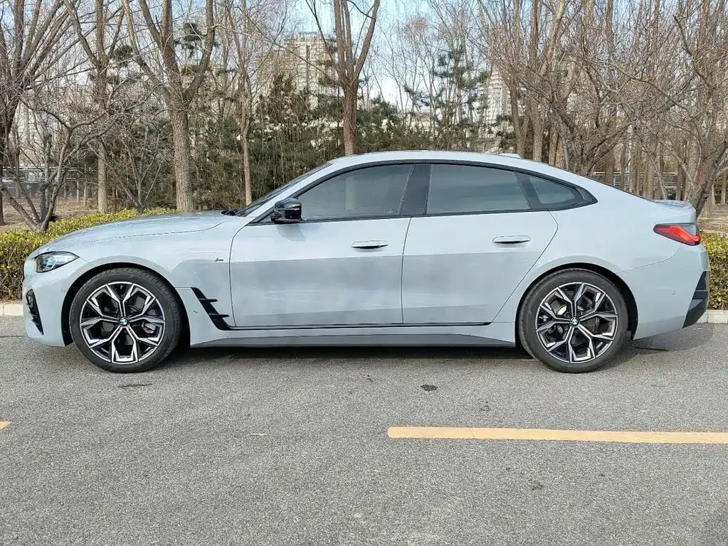 BMW 4 Series 2025 из CN, фото 10