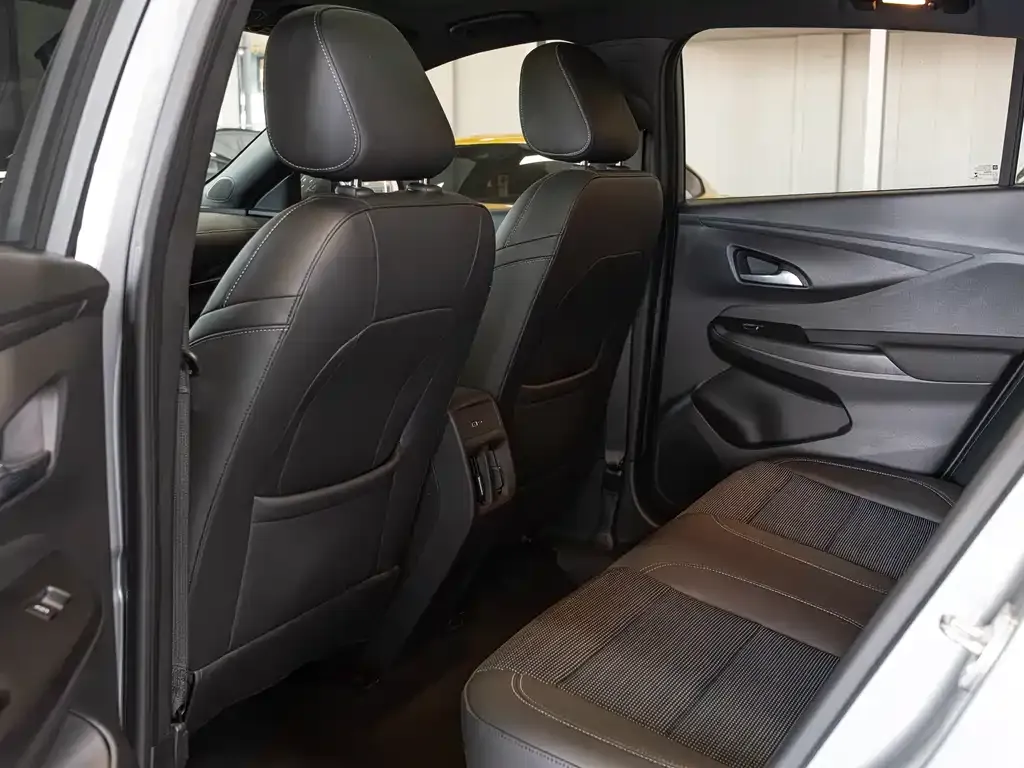 Buick Envista 2023 из CN, фото 6