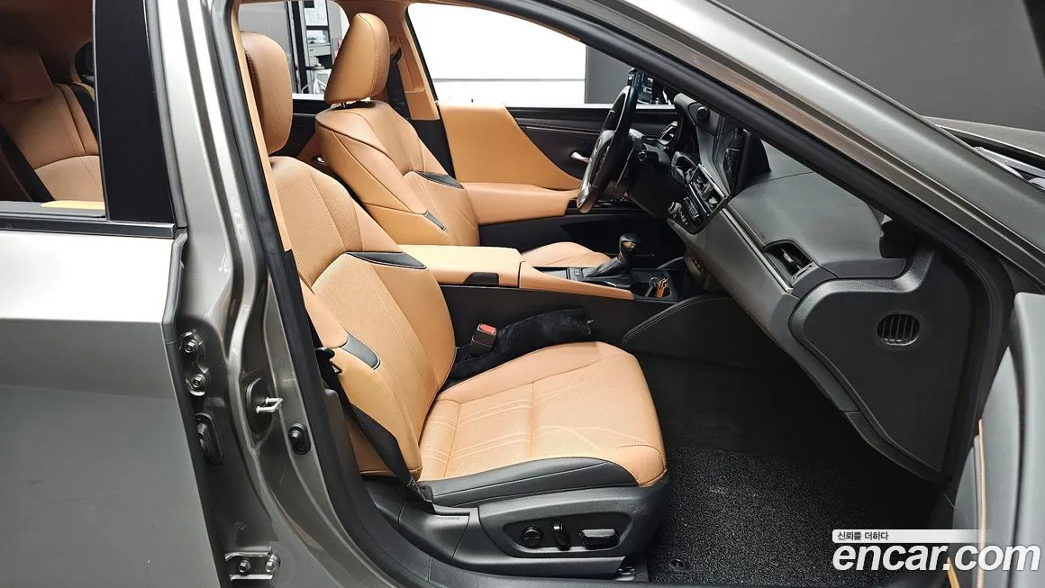 Lexus ES 2025 из KR, фото 7