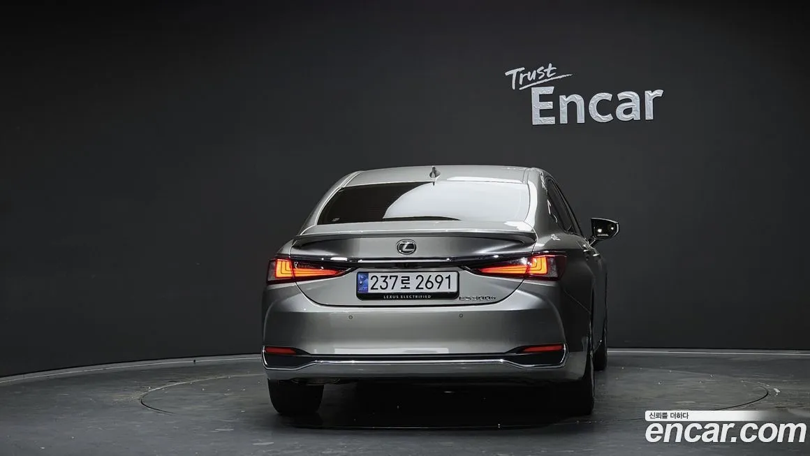 Lexus ES 2025 из KR, фото 5
