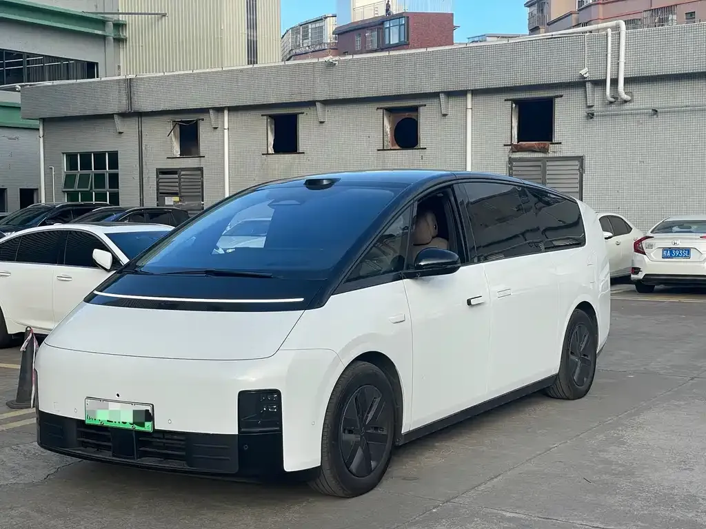 Li Auto MEGA 2025 из CN, фото 1
