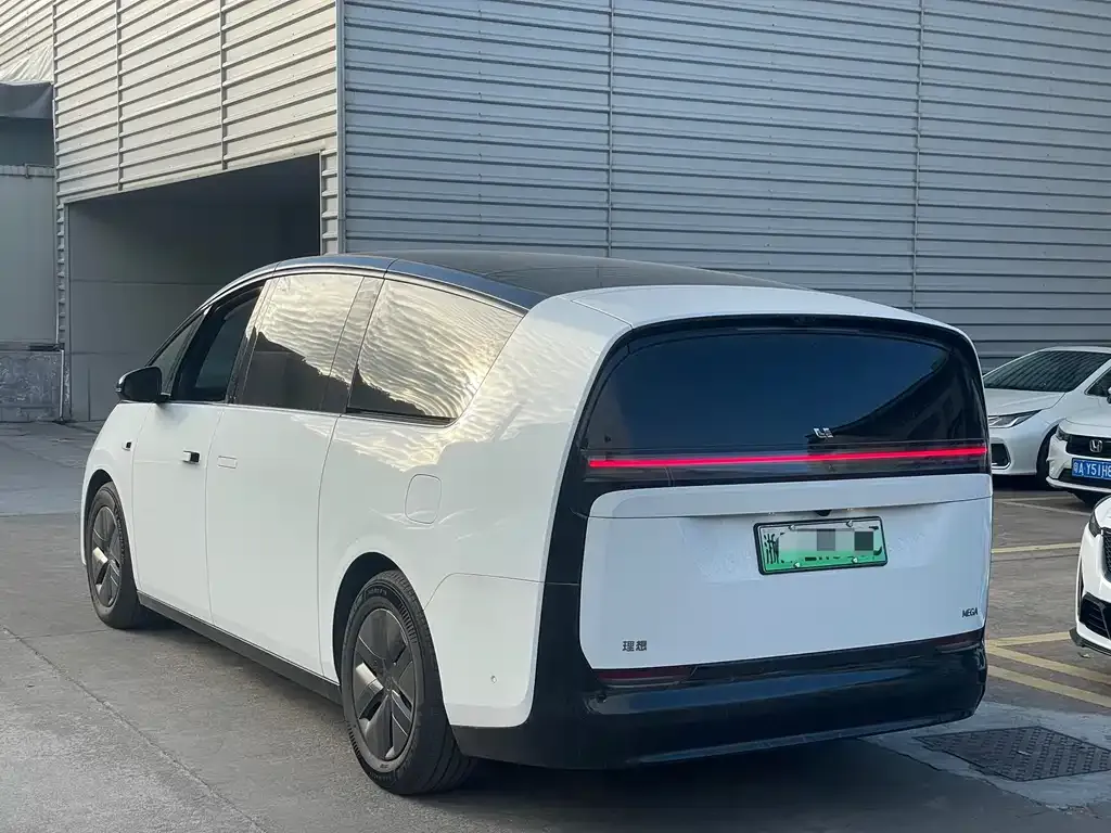 Li Auto MEGA 2025 из CN, фото 7