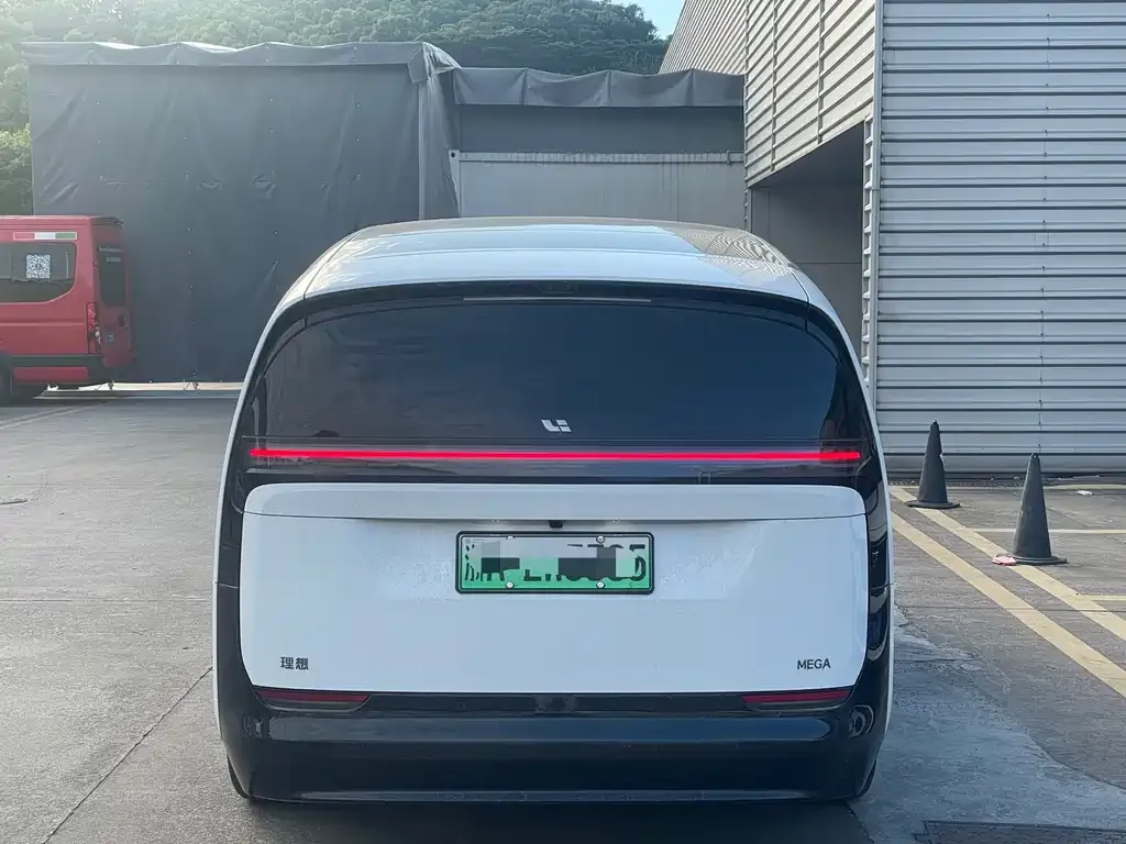 Li Auto MEGA 2025 из CN, фото 6
