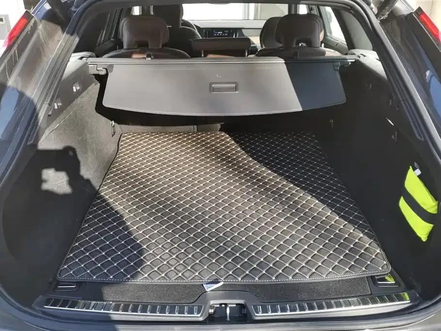 Volvo V90 2025 из CN, фото 9