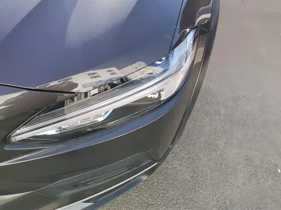 Volvo V90 2025 из CN, фото 8