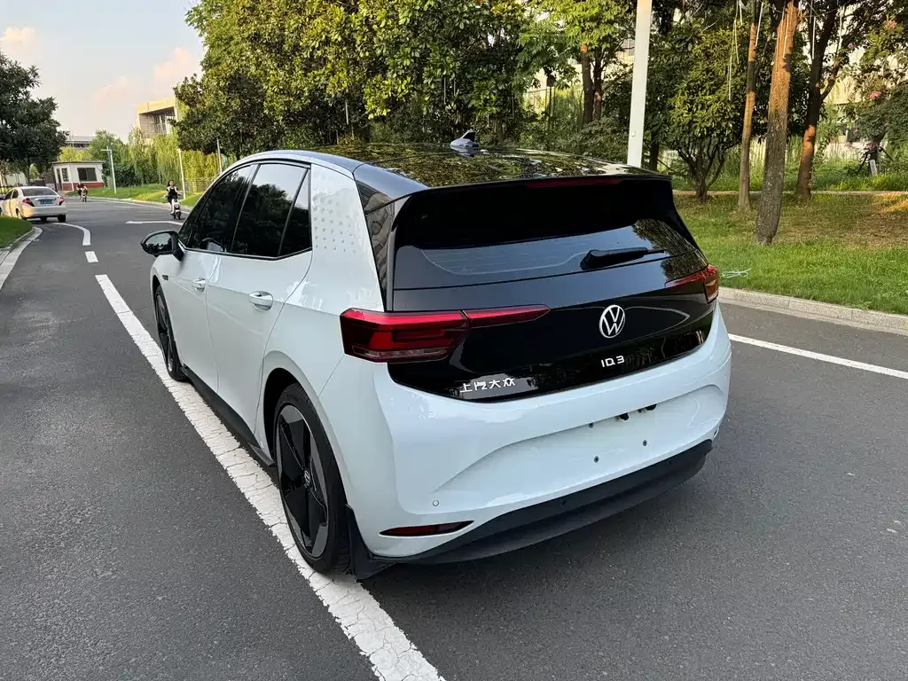 Volkswagen ID.3 2023 из CN, фото 10