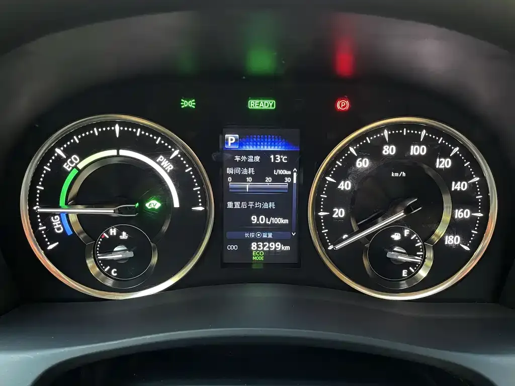 Toyota Vellfire 2021 из CN, фото 2