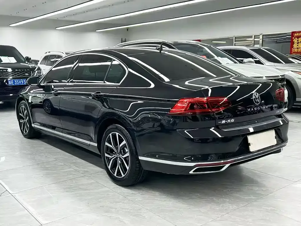 Volkswagen Magotan 2022 из CN, фото 8