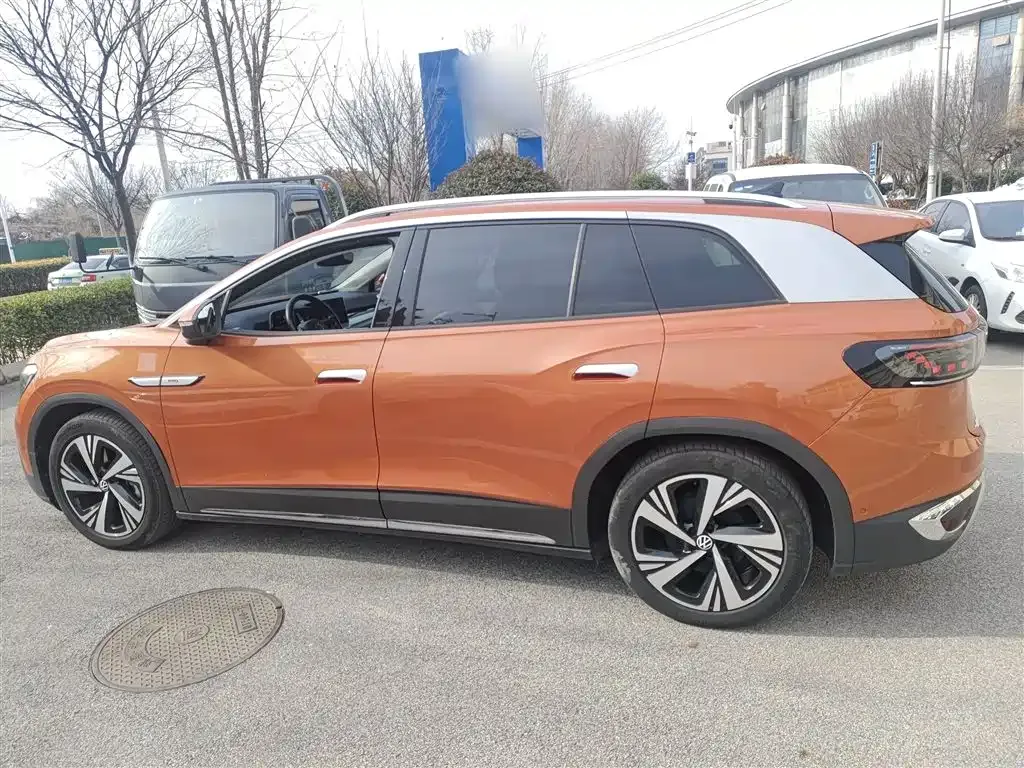 Volkswagen ID.6 Crozz — фото 10
