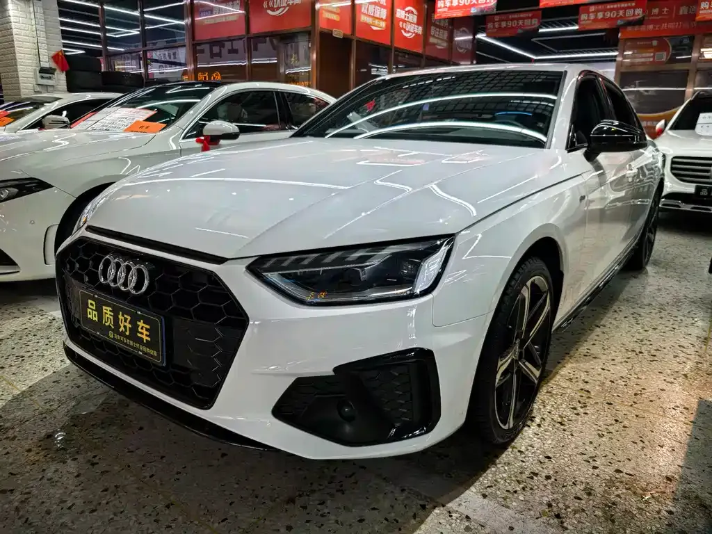 Audi A4L 2024 из CN, фото 1