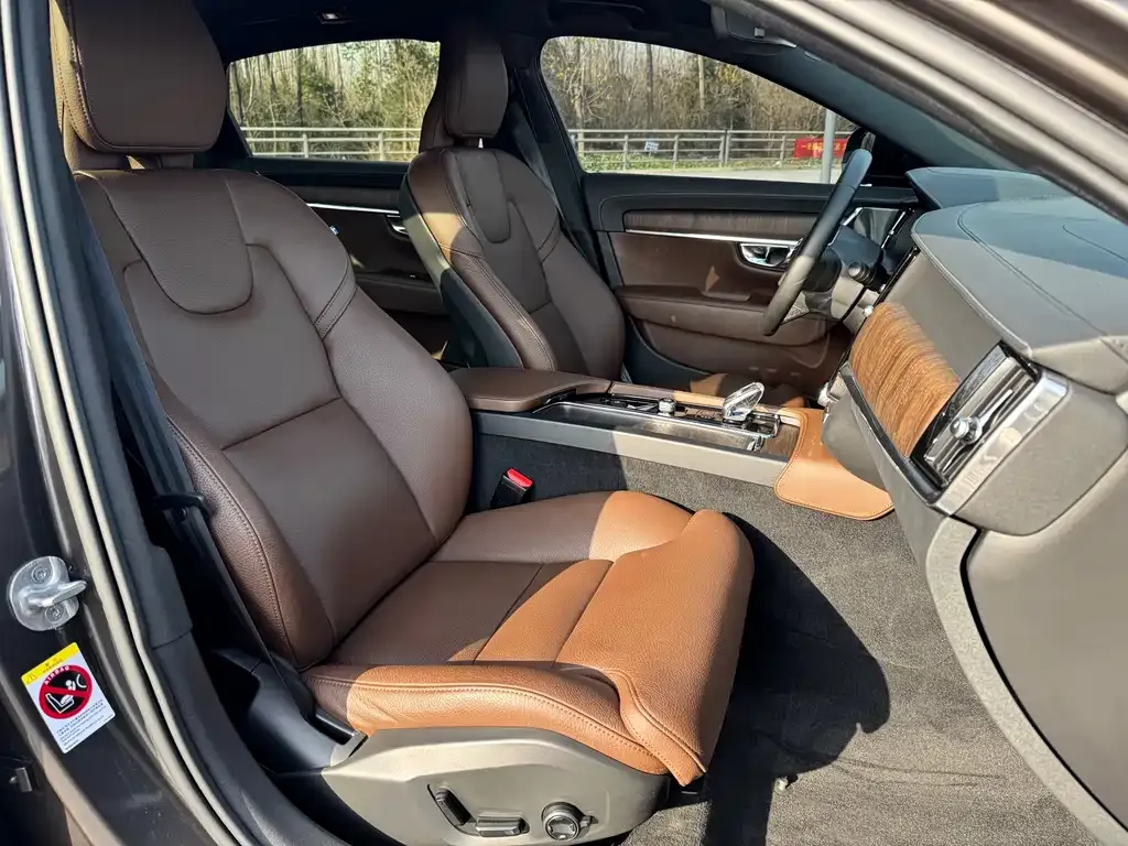 Volvo S90 — фото 6
