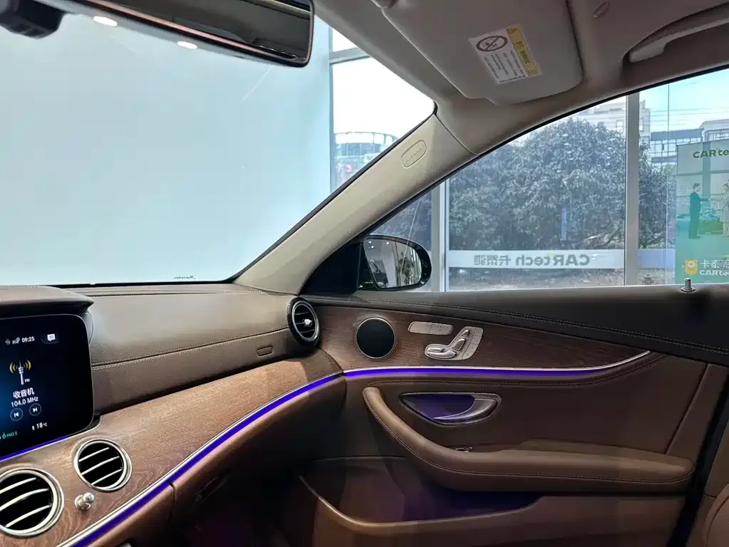 Mercedes-Benz E-Class 2023 из CN, фото 9
