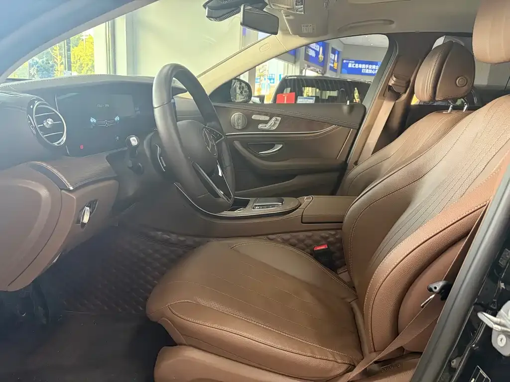 Mercedes-Benz E-Class 2023 из CN, фото 6