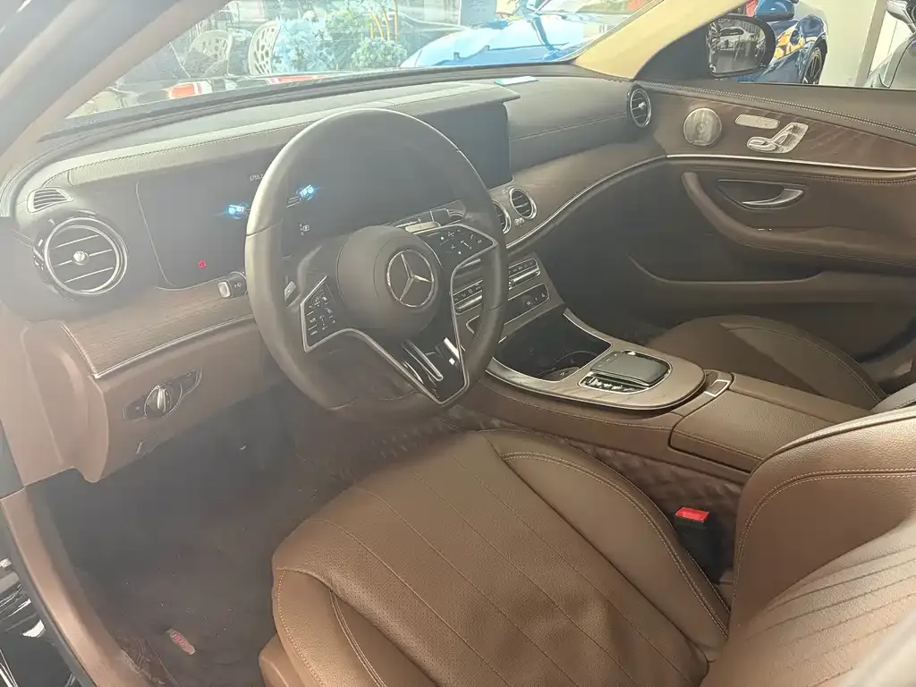 Mercedes-Benz E-Class 2023 из CN, фото 4