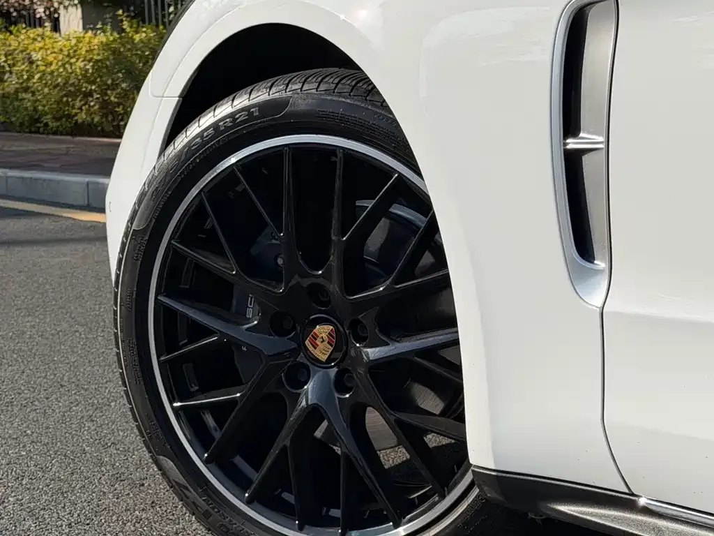 Porsche Panamera 2022 из CN, фото 2