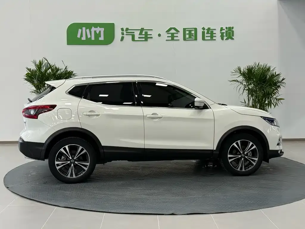 Nissan Qashqai — фото 6