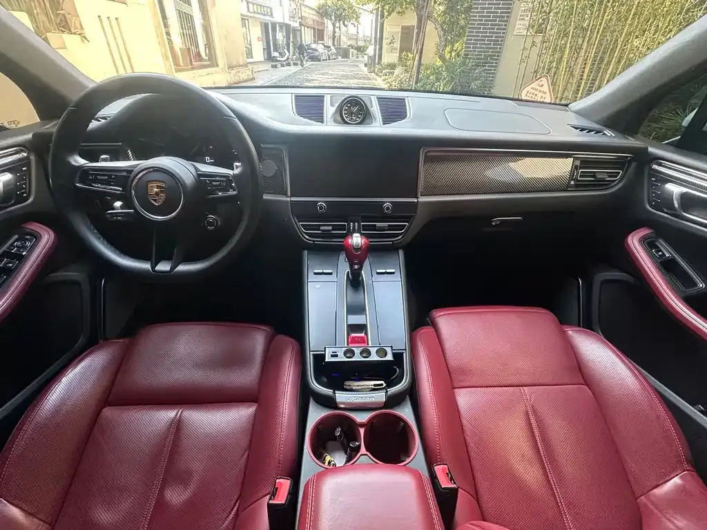 Porsche Macan 2022 из CN, фото 3