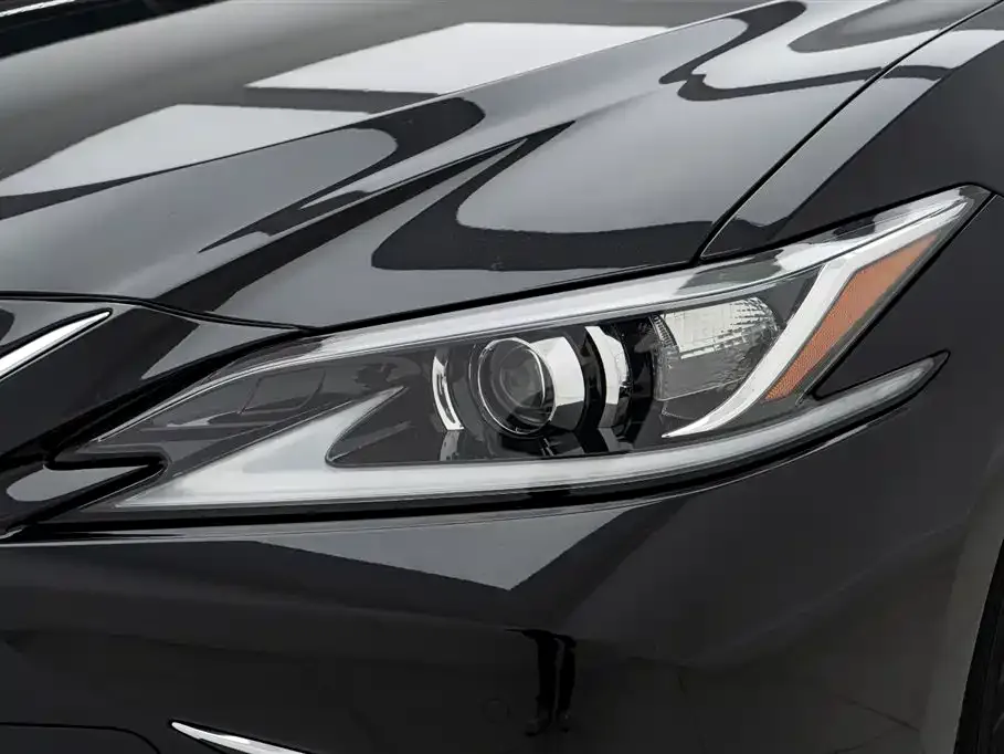 Lexus ES 2021 из CN, фото 7