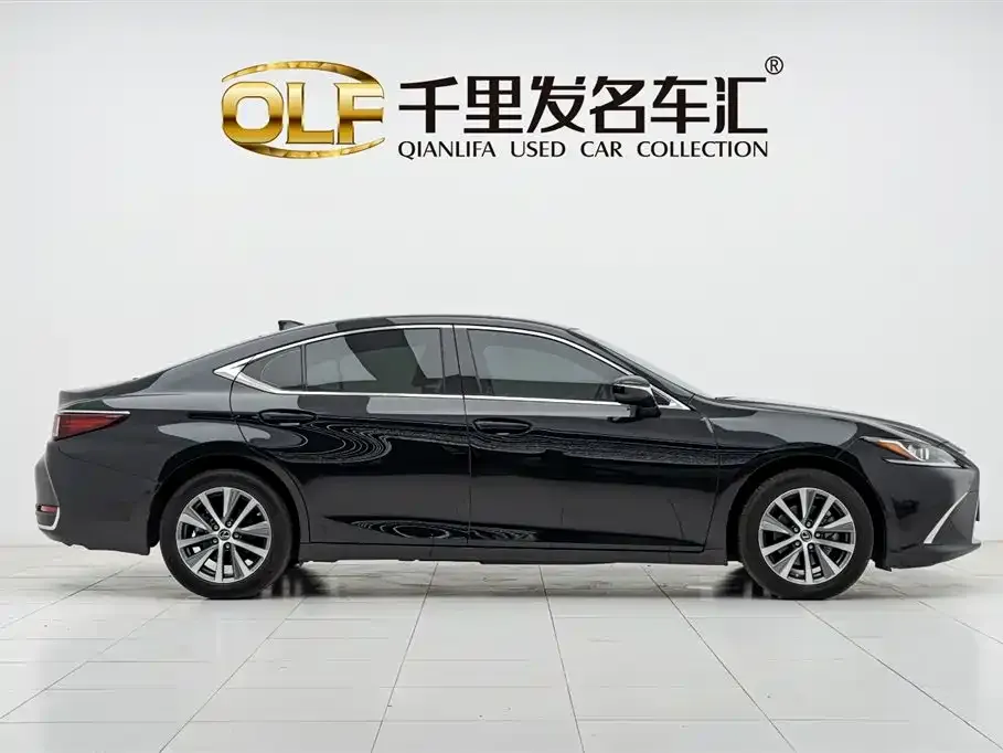 Lexus ES 2021 из CN, фото 10