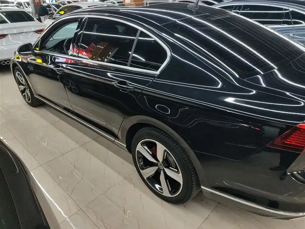 Volkswagen Magotan 2021 из CN, фото 10