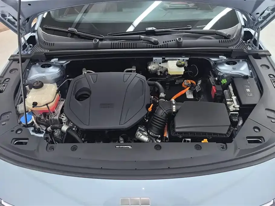 Geely Galaxy L6 2025 из CN, фото 9