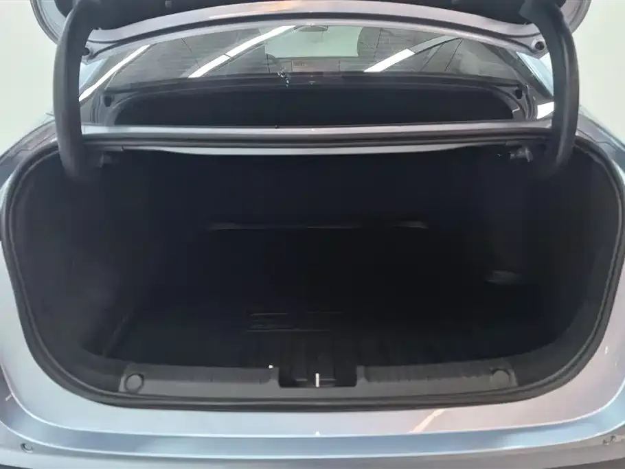 Geely Galaxy L6 2025 из CN, фото 3