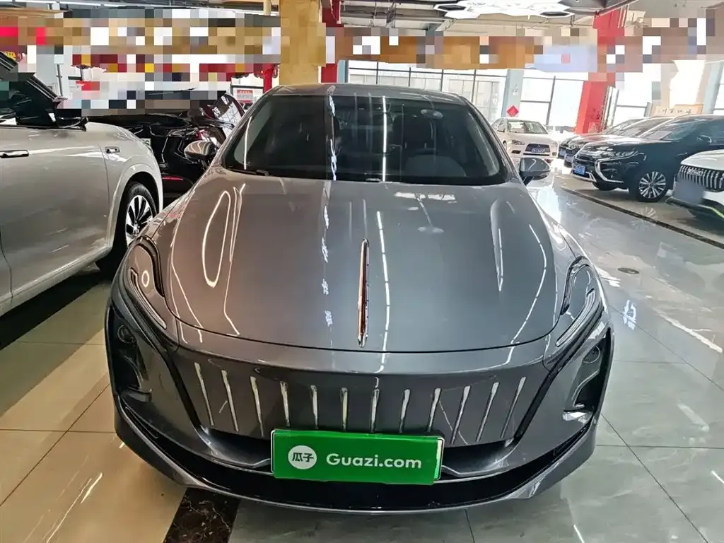 Hongqi E-QM5 2024 из CN, фото 3