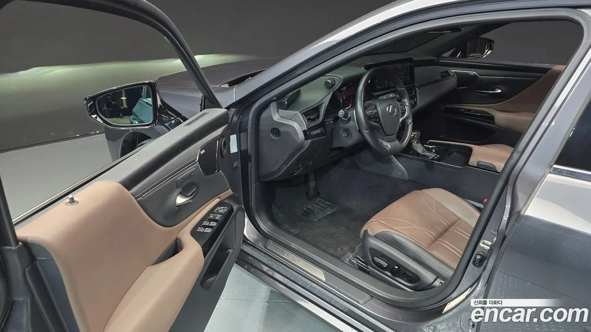 Lexus ES 2023 из KR, фото 6