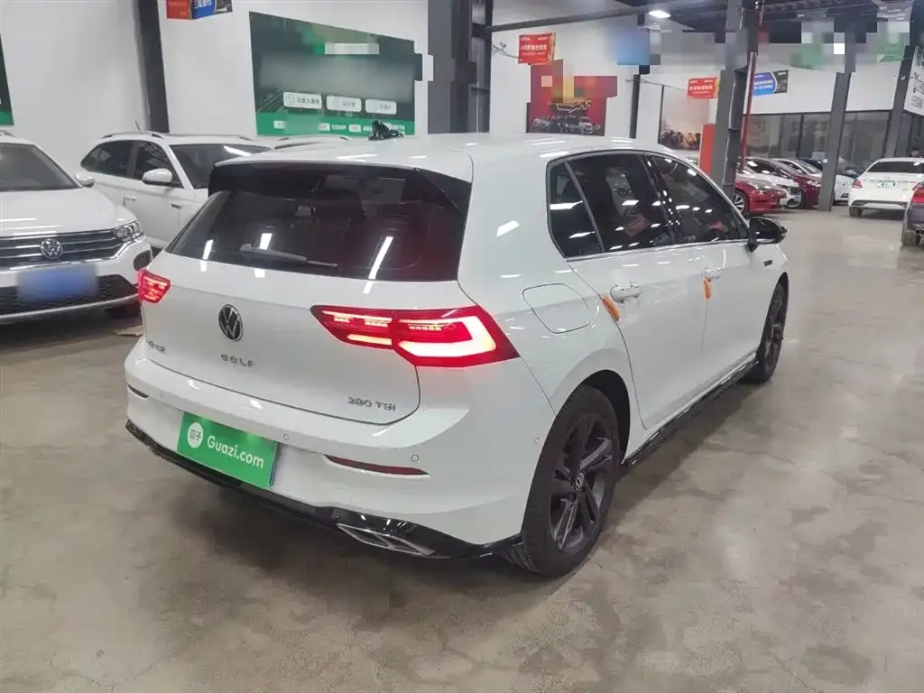 Volkswagen Golf 2022 из CN, фото 9