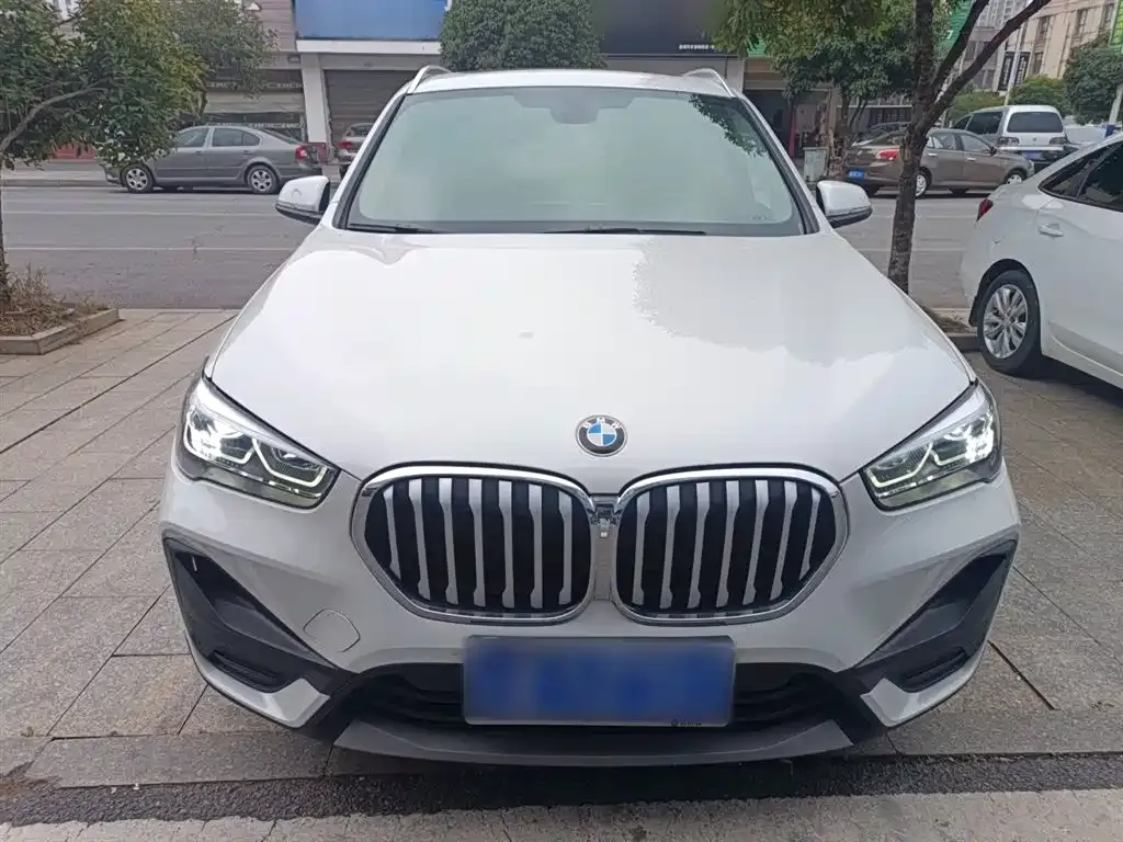 BMW X1 2022 из CN, фото 3