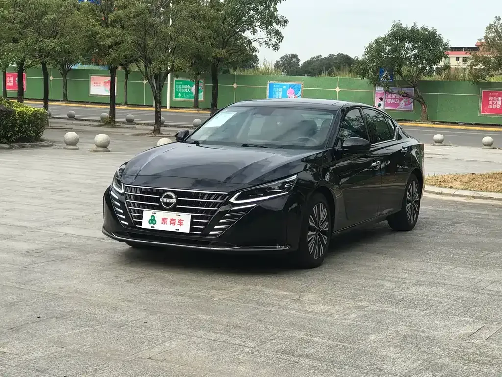 Nissan Teana 2023 из CN, фото 1