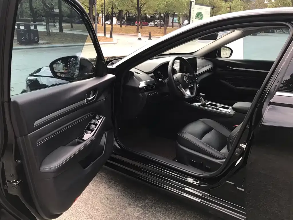 Nissan Teana 2023 из CN, фото 9
