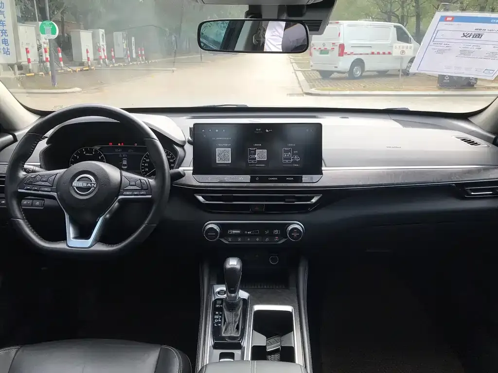 Nissan Teana 2023 из CN, фото 2