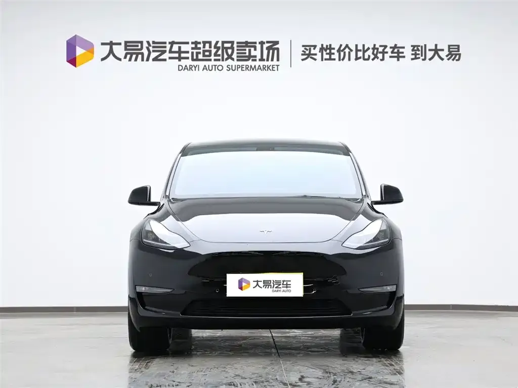Tesla Model Y 2023 из CN, фото 3