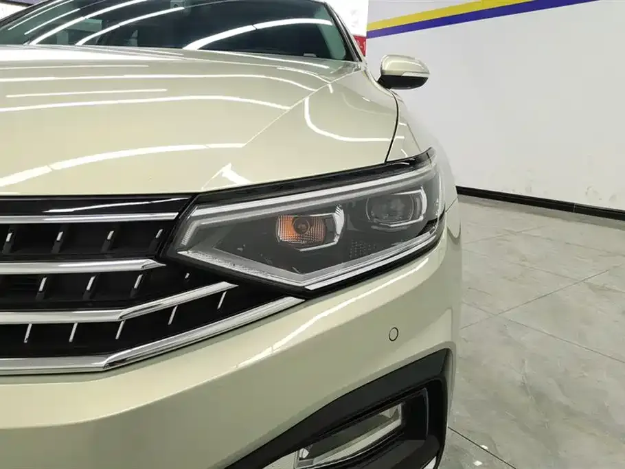 Volkswagen Magotan 2023 из CN, фото 5
