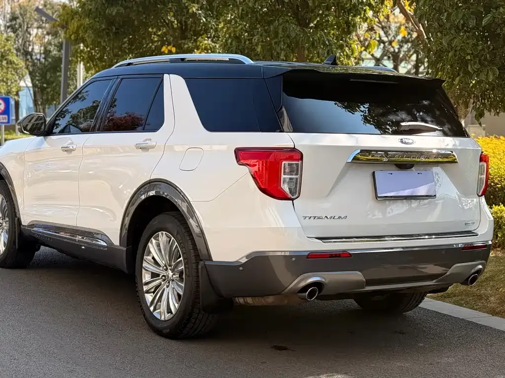 Ford Explorer 2021 из CN, фото 3