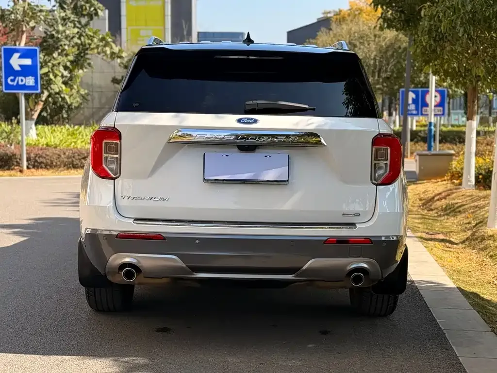 Ford Explorer 2021 из CN, фото 4