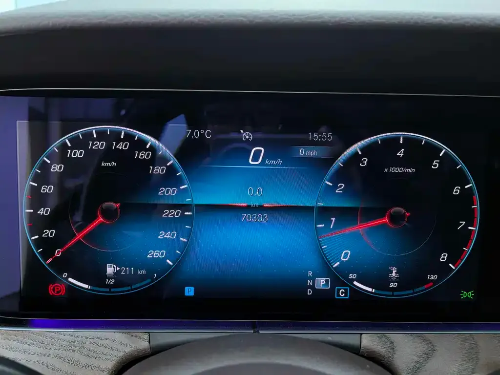 Mercedes-Benz E-Class 2021 из CN, фото 5
