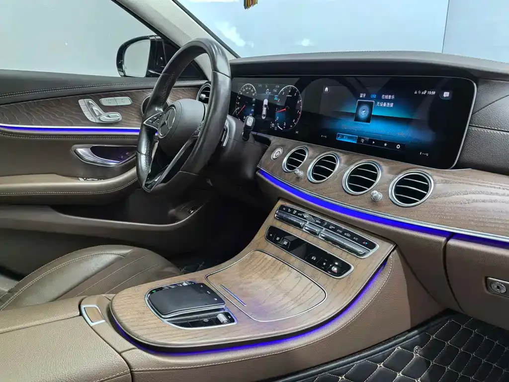 Mercedes-Benz E-Class 2021 из CN, фото 2