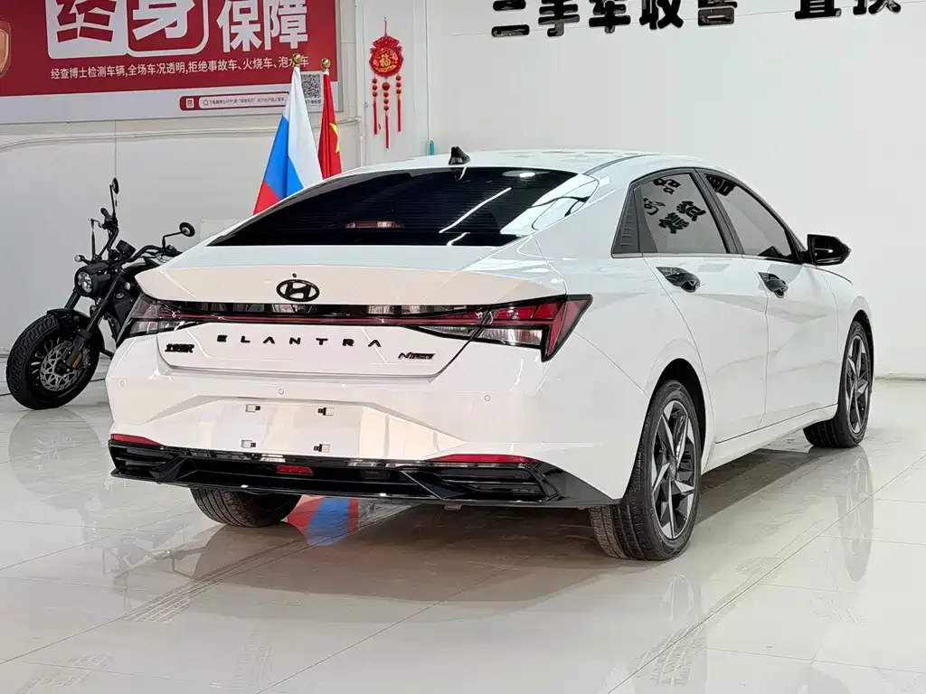Hyundai Elantra 2023 из CN, фото 7