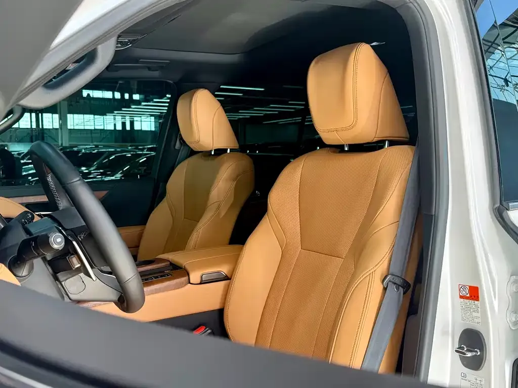 Lexus LX 2025 из CN, фото 9