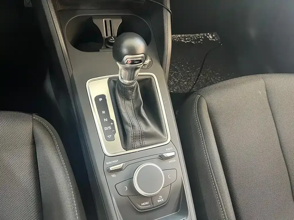 Audi Q2L 2021 из CN, фото 3