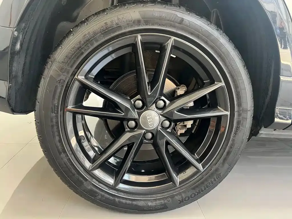 Audi Q2L 2021 из CN, фото 4