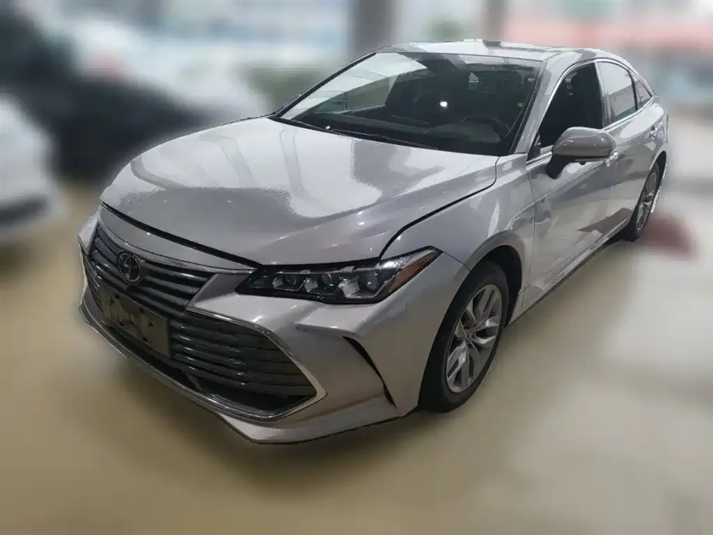 Toyota Avalon 2021 из CN, фото 1