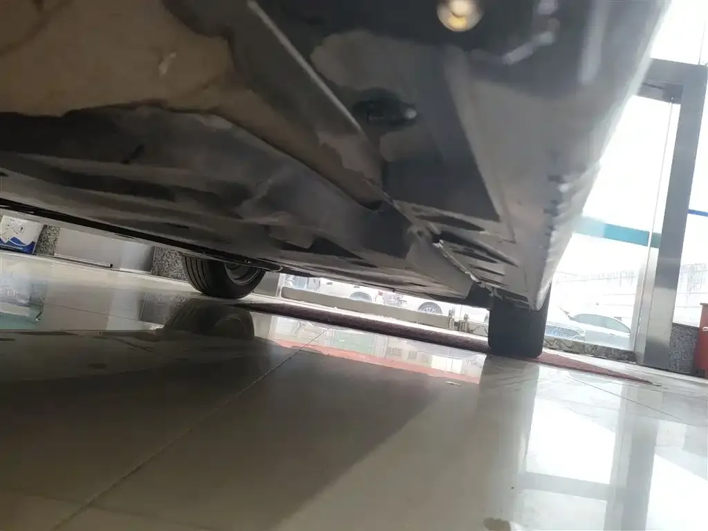 Toyota Avalon 2021 из CN, фото 8