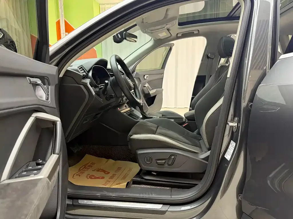 Audi Q3 2022 из CN, фото 5