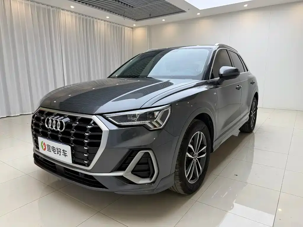 Audi Q3 2022 из CN, фото 10