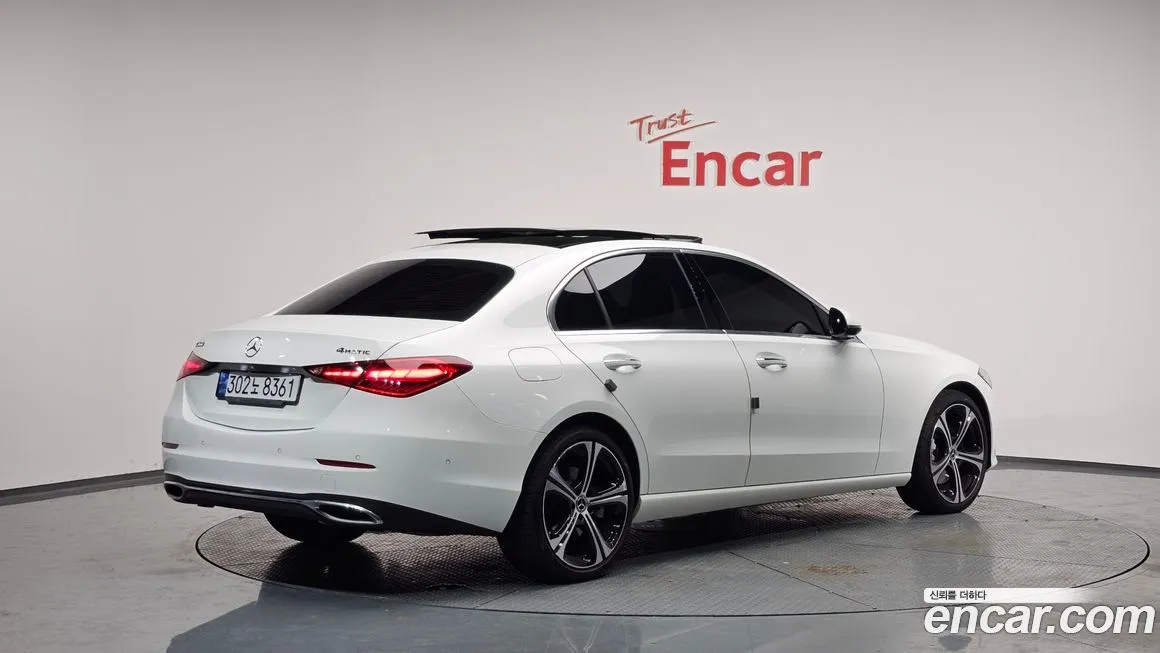 Mercedes-Benz C-Class 2023 из KR, фото 2